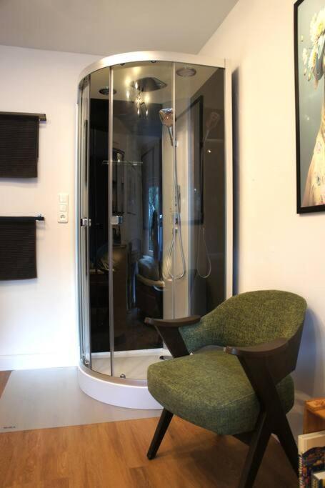 Ruhiges Apartment & Veranda Mit Guter Anbindung Бохум Екстериор снимка